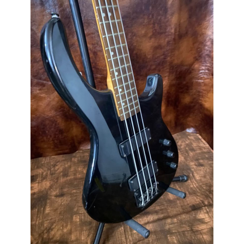 Playmate Electric Bass Guitar