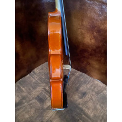 A&G 1/2 Violin w/ Case