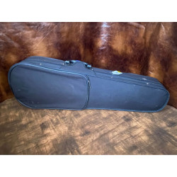 A&G 1/2 Violin w/ Case
