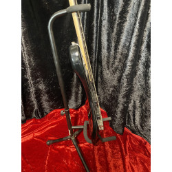 Indio Electric Bass Guitar with Squier BP15 Amp