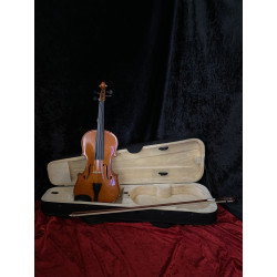 Rosetti 4/4 Student Violin with Case
