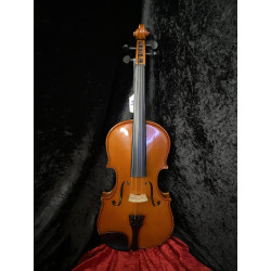 Rosetti 4/4 Student Violin with Case