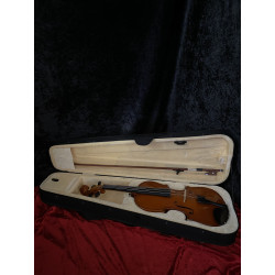 Rosetti 4/4 Student Violin with Case